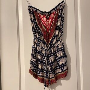 Patterned BoHo strapless romper